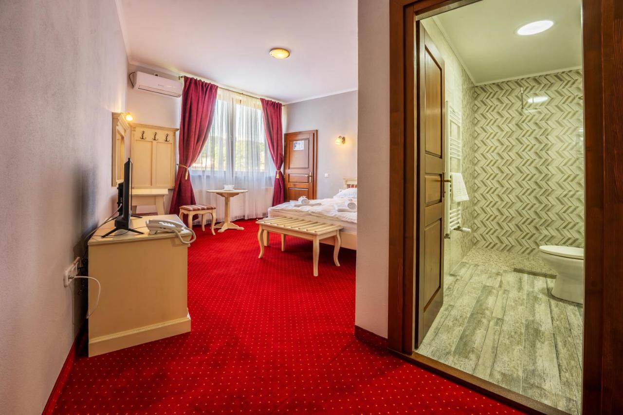 Hotel Princessophie シギショアラ エクステリア 写真